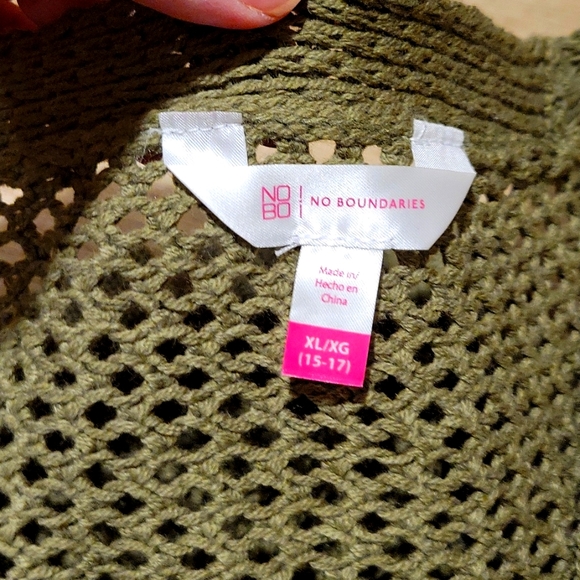 NWT No Boundaries Olive Open Knit Crop Sweater XL - Picture 3 of 5